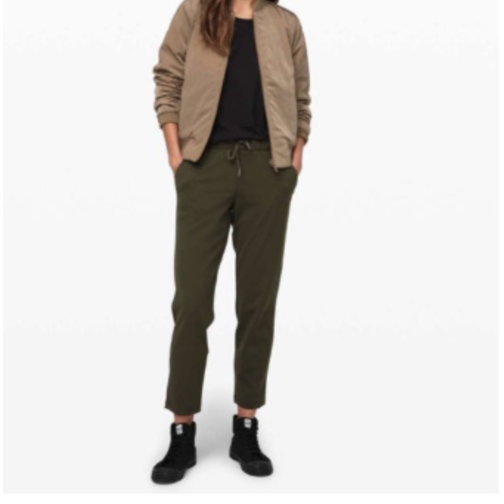 Lululemon Olive Green On the Fly Pant